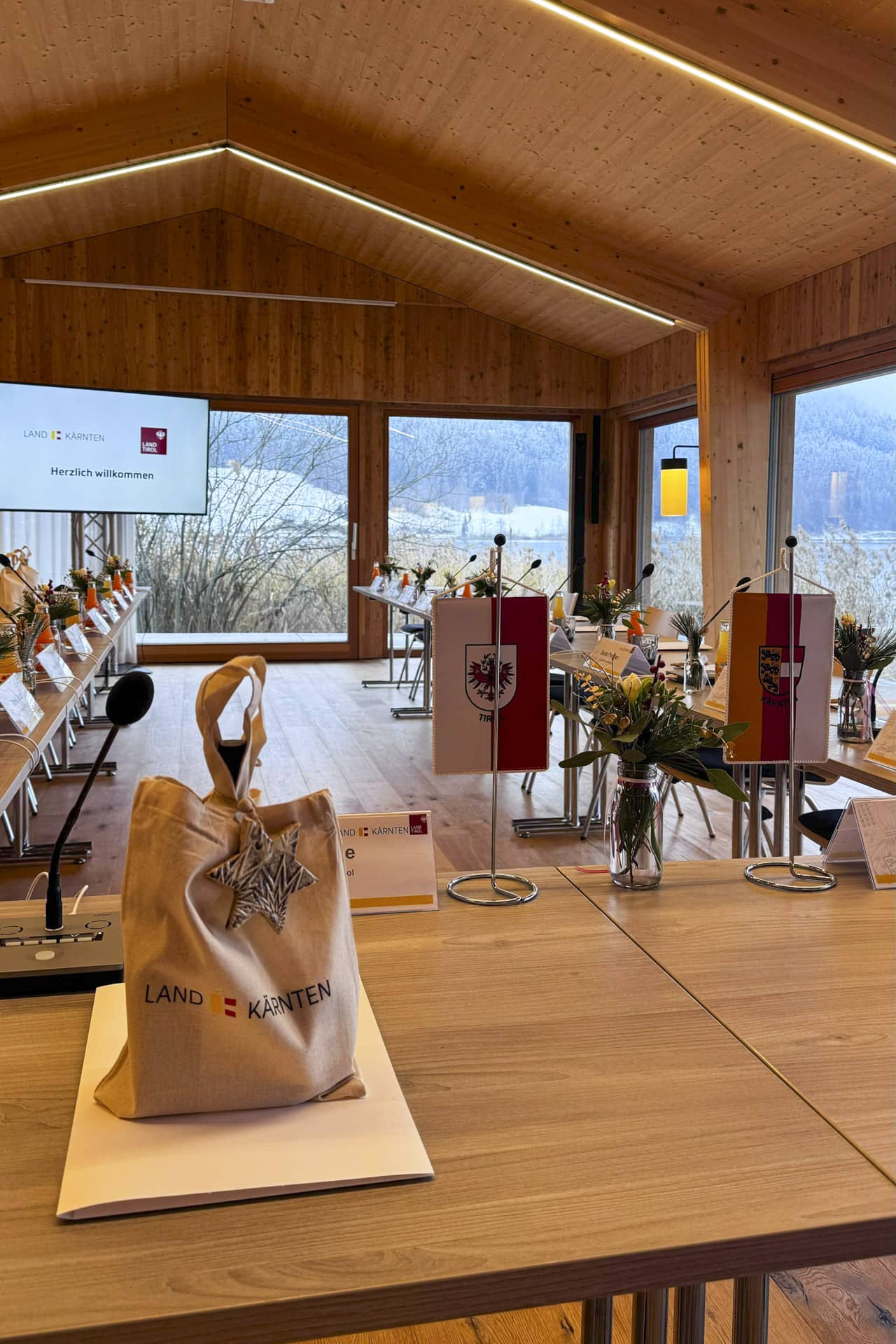 Land Kärnten: Tirol Konferenz